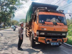 Truk Overload Jadi Sasaran Razia di Padang