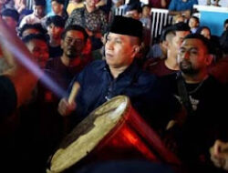 Tabuik Pasa dan Subarang Tampilkan Semangat Tradisi di Pariaman