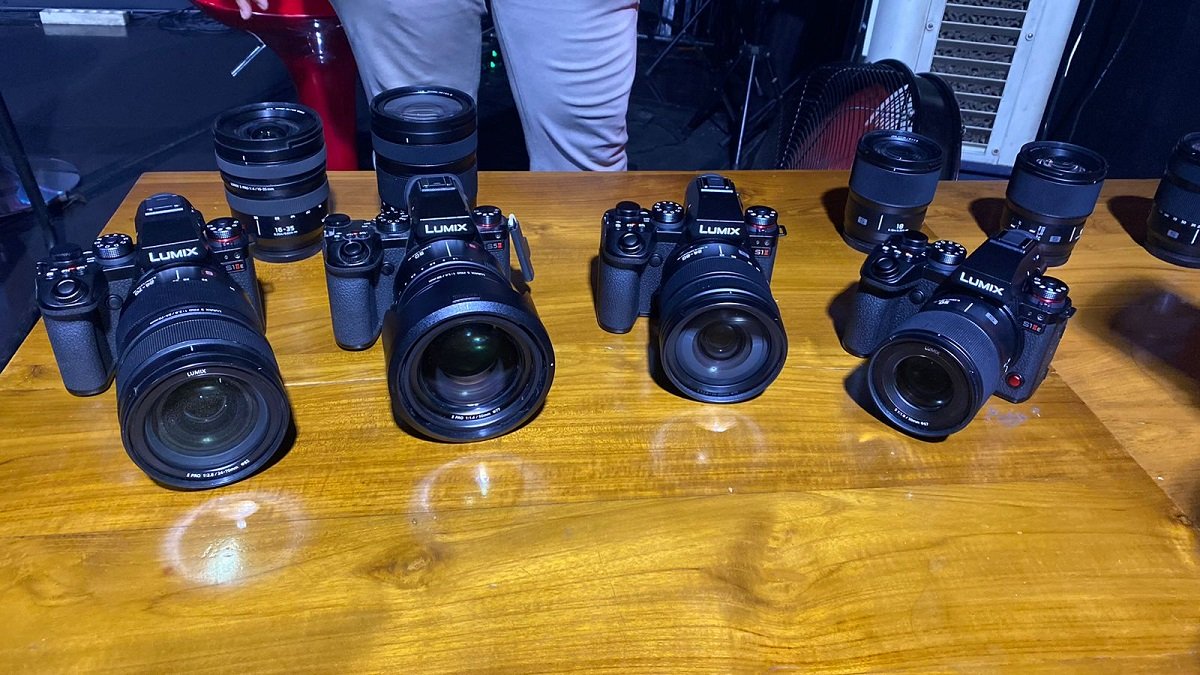 Panasonic memperkenalkan LUMIX : S1 Mark II (S1II), S1 Mark II E (S1IIE), dan S1R Mark II (S1RII).