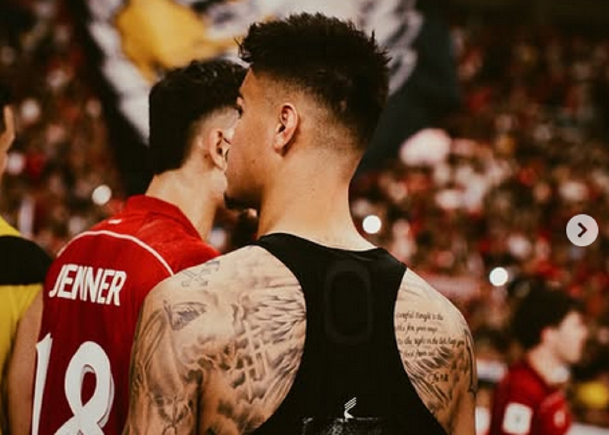 Mees Hilgers gagal masuk skuad FC Twente dalam dua laga terakhir.