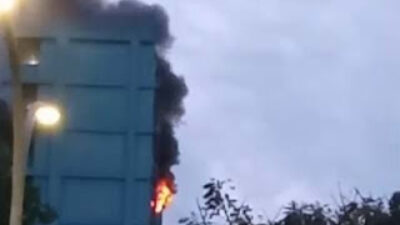 Kebakaran di Apartemen City Park di Jakarta Barat