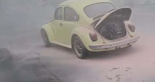 Mobil VW Kodok Nyaris Terbakar di Padang