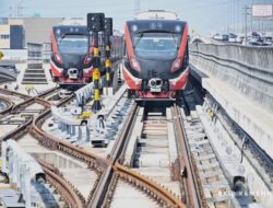 Operasional LRT Jabodebek Lancar, Penumpang Diminta Tenang