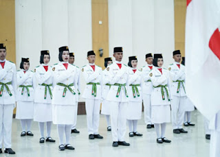 65 Anggota Paskibra Solok 2025 Resmi Dikukuhkan