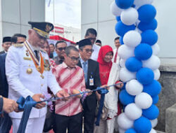 Gubernur Mahyeldi: PPID Penting Jaga Akuntabilitas Bank Nagari