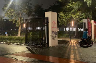 Fasilitas di area SUGBK rusak dan menjadi sasaran aksi vandalisme imbas demo