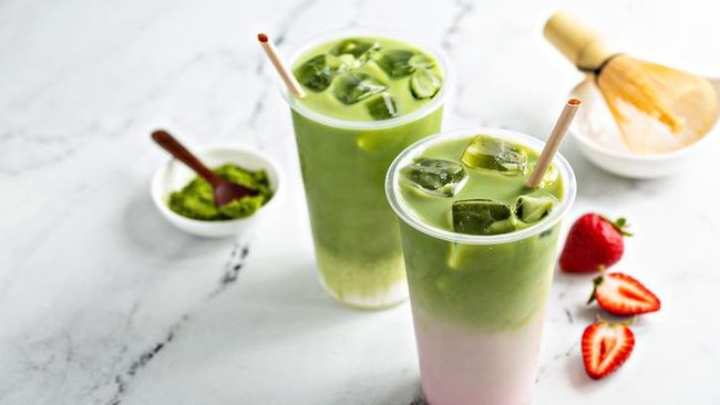 Meski sedang hit, sebaiknya tetap perhatikan jumlah matcha yang dikonsumsi. Apa akibat kebanyakan minum matcha?