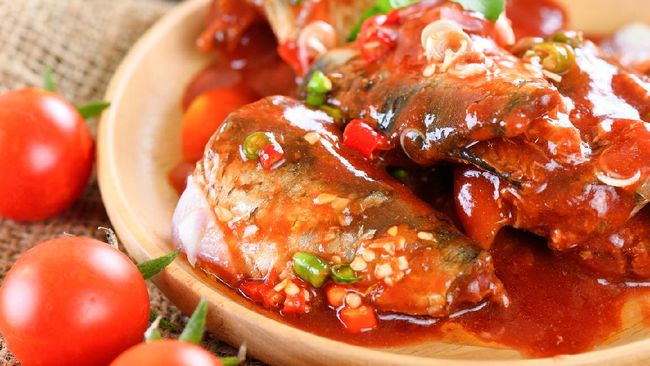 Sarden, salah satu ikan yang mengandung kalsium.