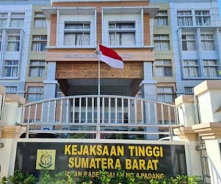 Kantor Kejati Sumbar.