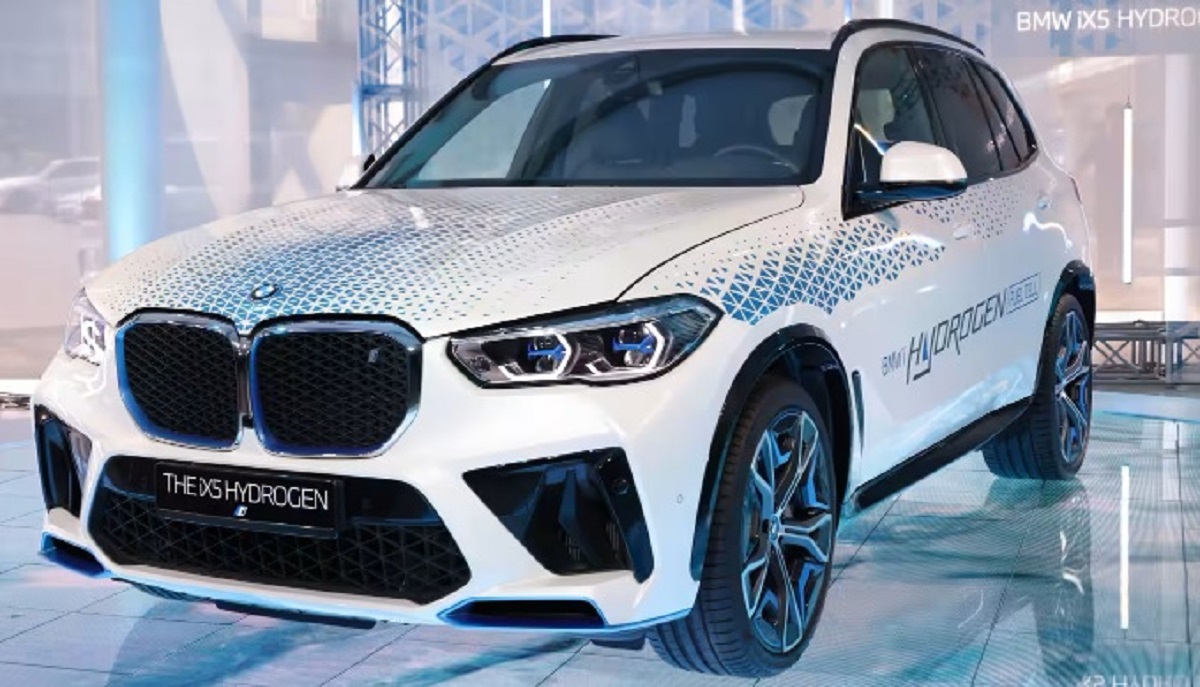 Mobil hidrogen masih hanya akan menjadi pemanis pada pameran-pameran otomotif.