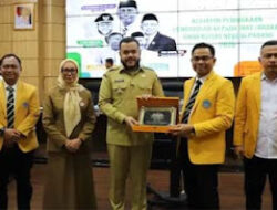 UNP Luncurkan 64 Program PKM, Siap Dukung Pembangunan Padang