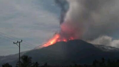 Lewotobi Laki-Laki Meletus, Warga Diminta Waspada