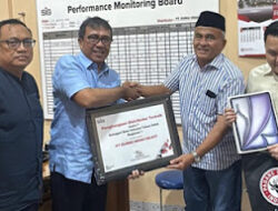 Pencapaian Distributor Semen Padang 2024 Diberi Penghargaan