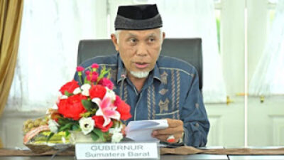 Gubernur Sumatera Barat, Mahyeldi Ansharullah.