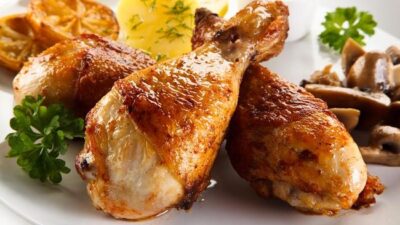 Konsumsi Ayam Berlebihan Bisa Sebabkan Kenaikan Berat Badan dan Kolesterol