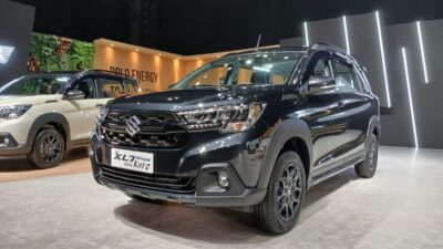 Suzuki XL7 Alpha Kuro Hybrid, Stylish, Hybrid, dan Siap Tampil Beda