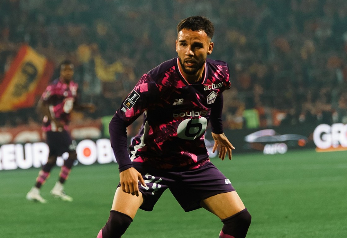 Calvin Verdonk berpeluang jadi starter bagi LOSC Lille di Liga Europa 2025-2026.