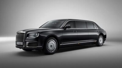 Spesifikasi Limosin Mewah yang Ditumpangi Putin dan Kim Jong Un Usai Usai Parade Militer China.