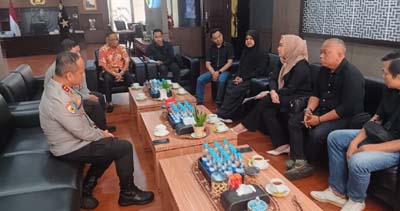 Kapolda Sumbar beserta jajaran dalam upaya menekan dan memberantas aksi tawuran