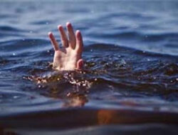 Upaya Evakuasi Warga Tenggelam di Danau Maninjau Dilakukan Tim SAR