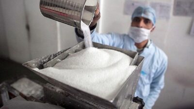 Peredaran Gula Rafinasi Marak, Petani Tebu Lokal Terancam Rugi