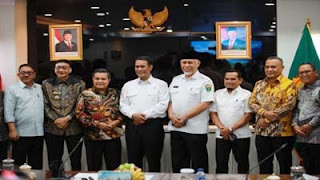 Wakil Bupati Solok Candra menghadiri pertemuan
