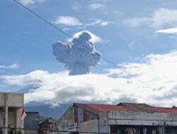 Pendaki dan Wisatawan Dilarang Masuk Radius 3 Km Kawah