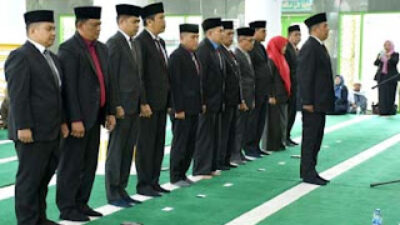 Agam Lantik 12 Pejabat Tinggi