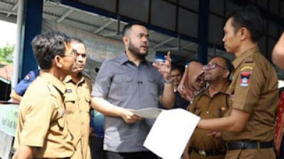 Walikota Fadly Amran meninjau progres revitalisasi Pasar Raya dan Pasar Satelit