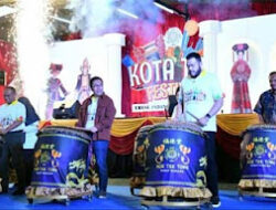 Padang Tunjukkan Kekompakan Multietnis Lewat Festival Budaya
