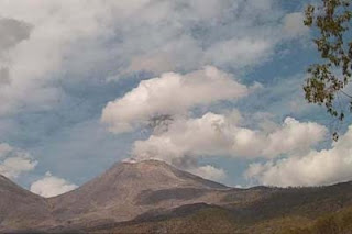 Gunung Lewotobi Laki-Laki