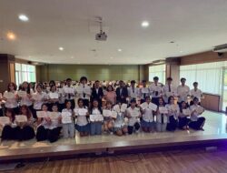Angelica Judith Micheldi Mahasiswi Asal Indonesia Raih Dua Penghargaan Prestisius di Rajamangala University Bangkok – Thailand