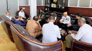 Pertemuan antara Wakil Bupati Solok Candra dengan Kasdam XX Tuanku Imam Bonjol.