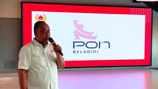 Ketua KONI Pusat Marciano Norman saat membuka iven PON Beladiri musim lalu.