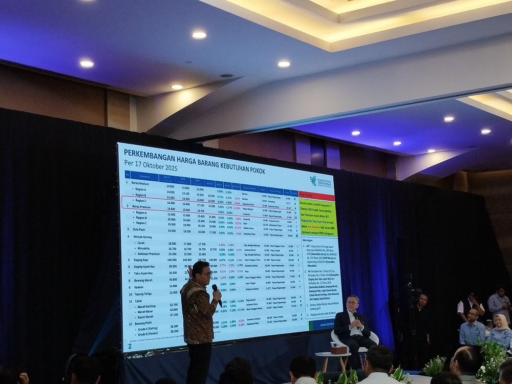 Mendag ungkap kondisi geografis dan sulitnya jalur distribusi menjadi faktor penyebab harga beras tinggi di wilayah timur.