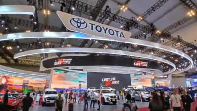 TMMIN, Mobil Toyota Aman Gunakan Bahan Bakar Campuran Etanol hingga E20