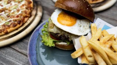 Peneliti UNC, Junk Food Bikin Sel Otak Kehilangan Energi