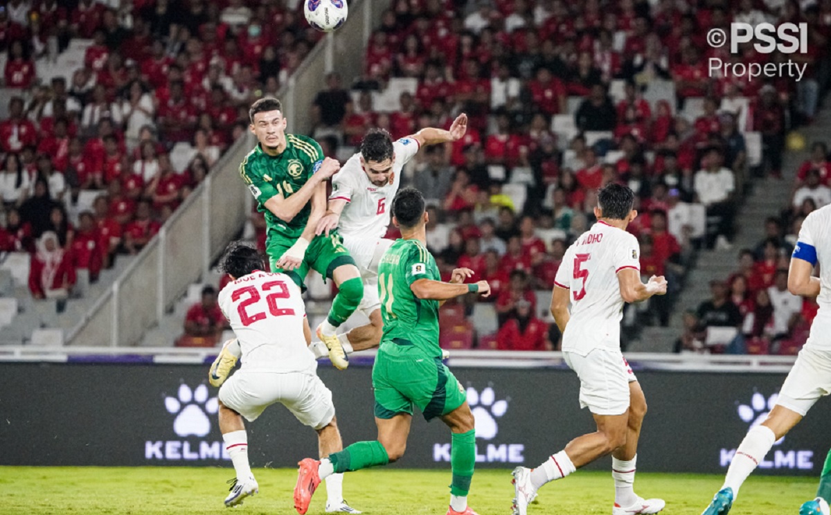 Patrick Kluivert wajib ikuti strategi Shin Tae-yong agar Timnas Indonesia menang atas Arab Saudi.