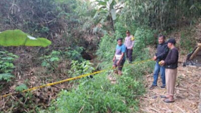 Lokasi dua penambang batu asah ditemukan meninggal dunia.