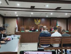 Tuntutan, Denda Setengah Miliar dan Uang Pengganti Miliaran