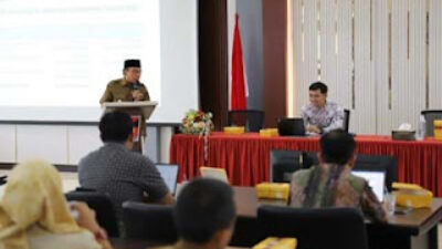 Wakil Walikota Maigus Nasir menghadiri rapat evaluasi Jamkesmas 2025