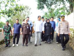 Kejari Dharmasraya Gelar Layanan Perayaan Bakti Sosial Bertemakan “Dharmasraya Bersatu Bhakti Negeri. “