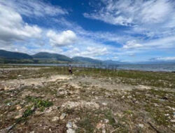 Warga Terkejut, Danau Singkarak Mengalami Penyusutan Belasan Meter