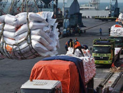 Gudang PT MSG di Sabang Diamankan, Beras Impor Tanpa Persetujuan