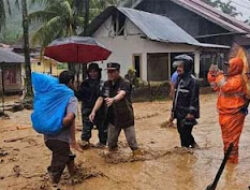Ribuan Warga Terdampak Banjir dan Longsor, Padang Pariaman Paling Parah