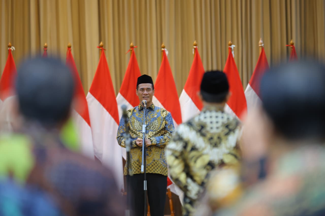 Mentan Lantik 5 Pejabat Baru Kementan: Jangan Korupsi, Ingat Anak Istri!