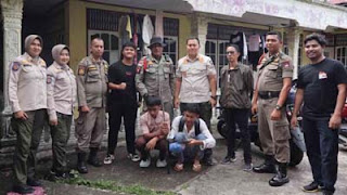 Satpol PP Padang amankan siswa yang membawa sajam di kawasan Pauh.