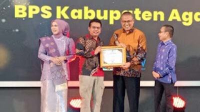 KPU Solok Sabet Penghargaan Tertinggi Keterbukaan Informasi