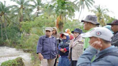 Wabup Solok Candra mengimbau agar masyarakat waspada bencana menyusul tingginya intensitas hujan.