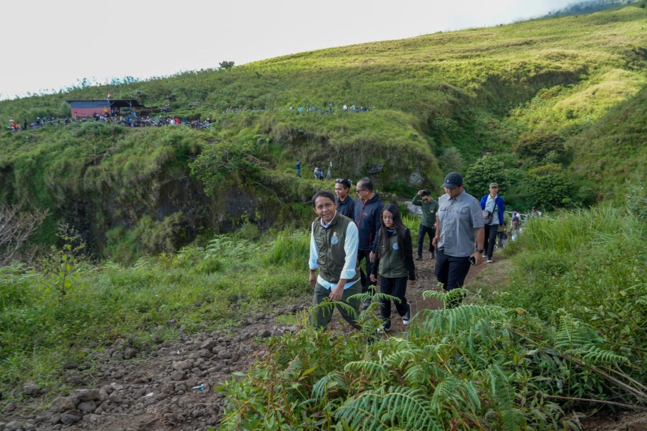 Menteri Kehutanan (Menhut) Raja Juli Antoni.